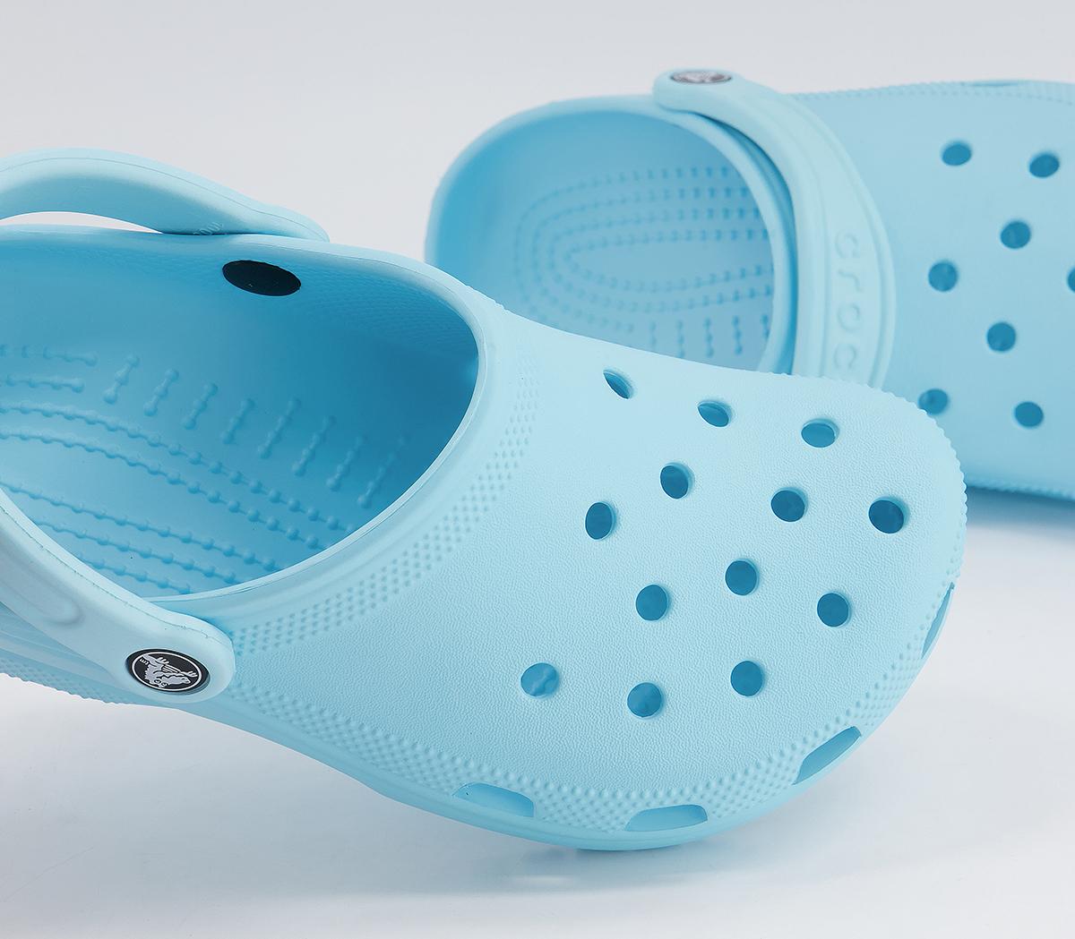 Crocs Classic Clogs Crocs Classic Clogs Icy Blue