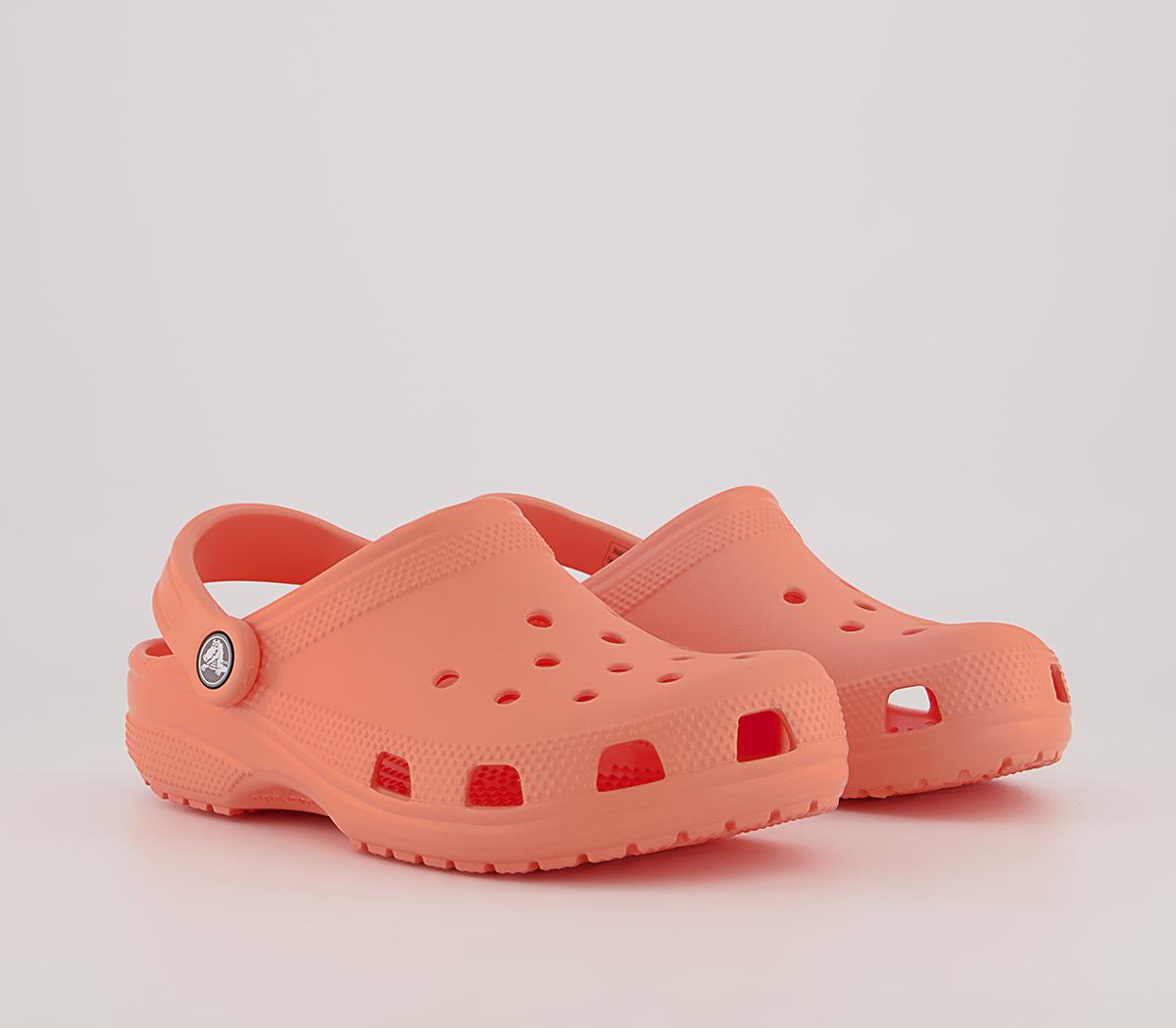 CrocsClassic Clogs CrocsClassic ClogsPapaya