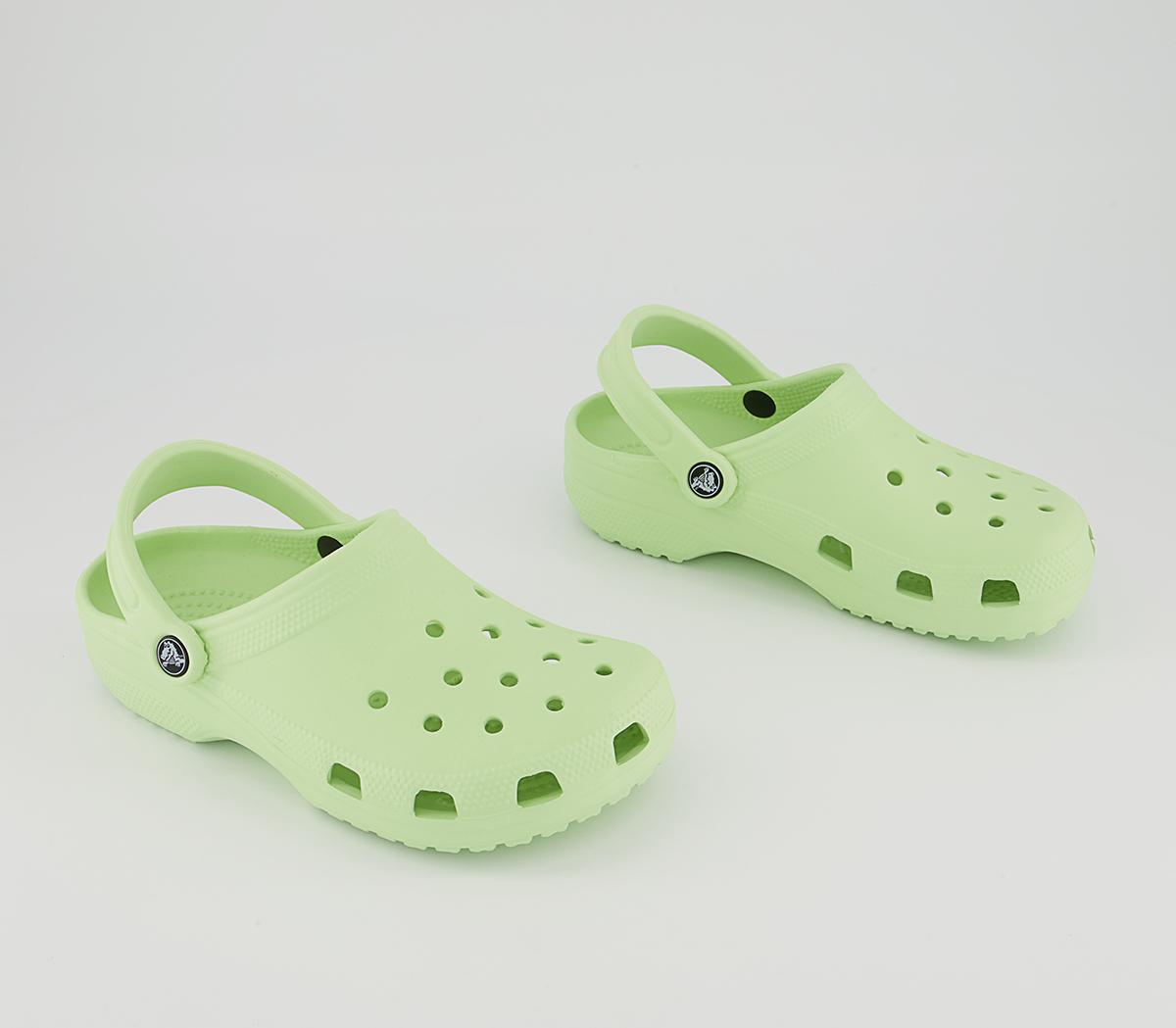 Crocs Classic Clogs Crocs Classic Clogs Celery