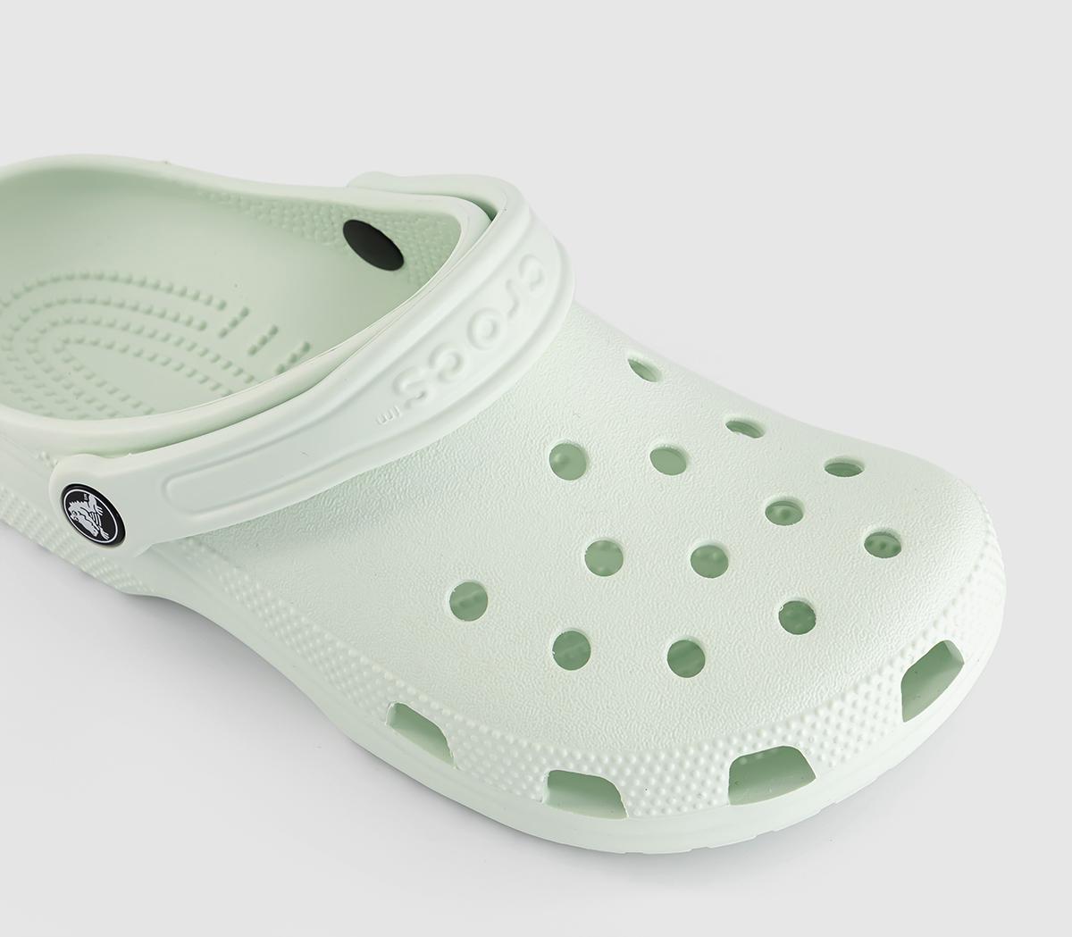 CrocsClassic Clogs CrocsClassic ClogsMint Tint