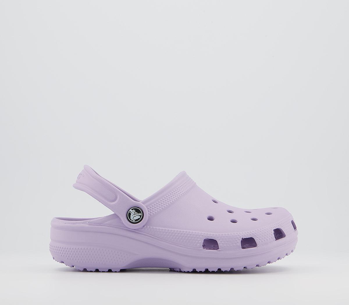 Lavender crocs 2024 with fur