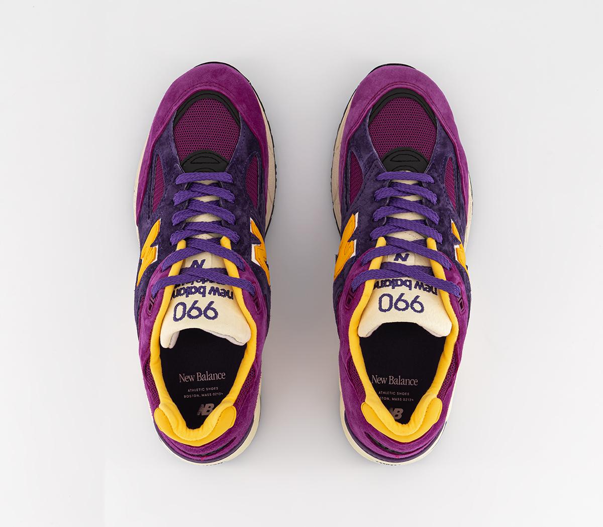 New Balance990V2 'Made in USA' TrainersPurple