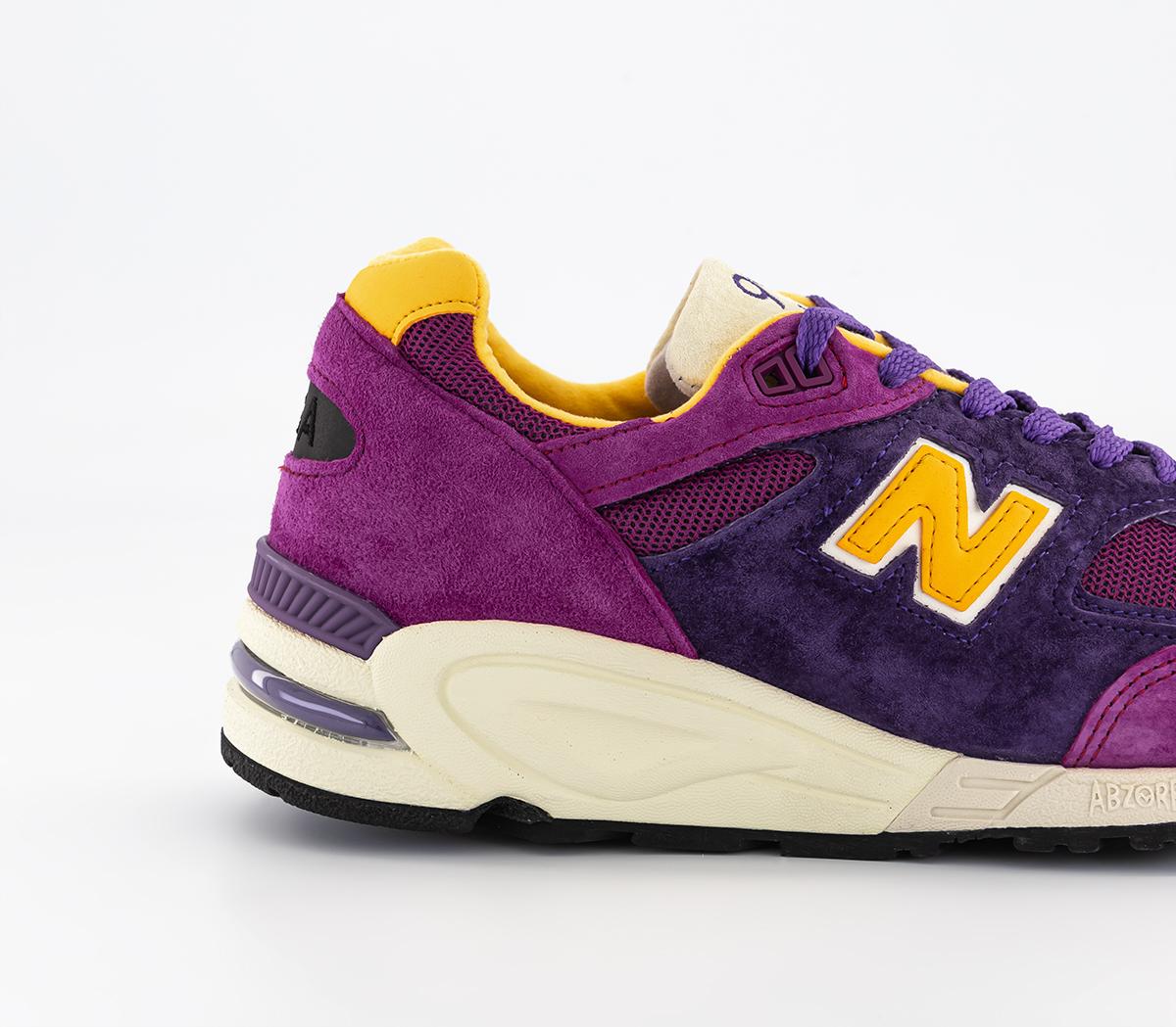 New Balance990V2 'Made in USA' TrainersPurple