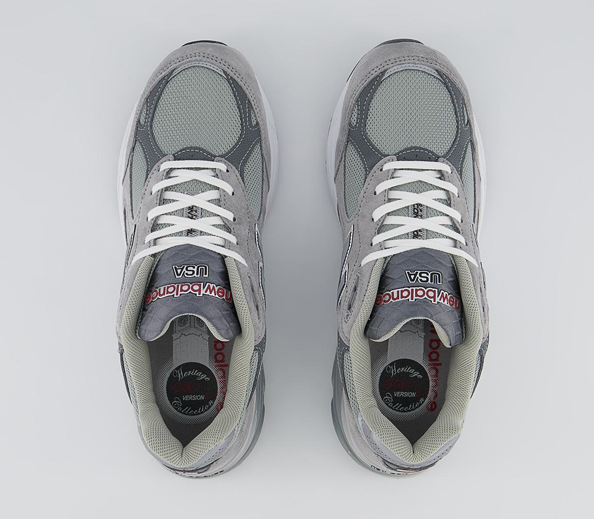 New Balance 990v3 Trainers New Balance 990v3 Trainers Grey