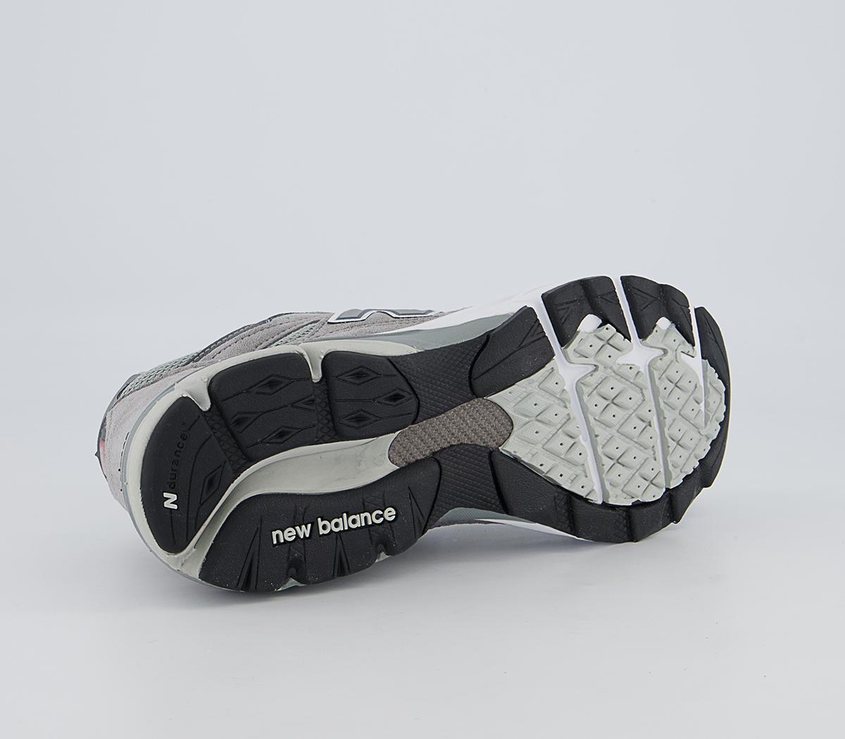 New Balance 990v3 Trainers New Balance 990v3 Trainers Grey