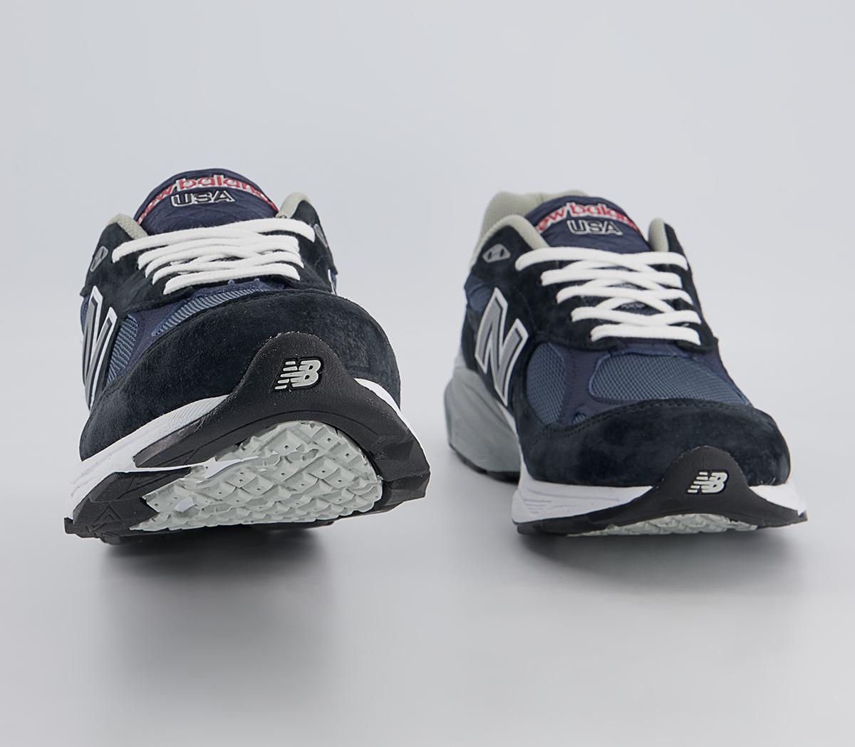New Balance 990v3 Trainers New Balance 990v3 Trainers Navy