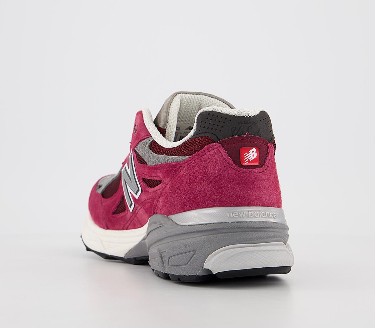 New Balance990v3 TrainersScarlet