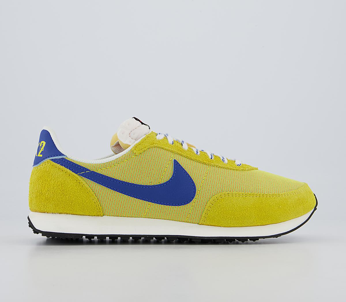 Nike strike outlet trainers