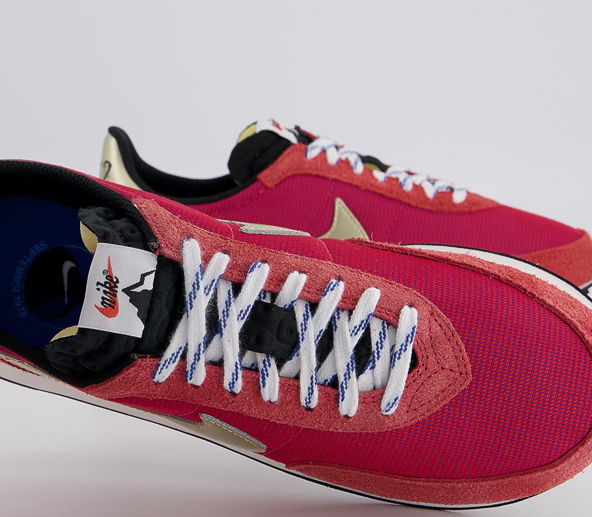 Nike Waffle 2 Trainers Nike Waffle 2 Trainers Gym Red Metallic Gold Star Hyper