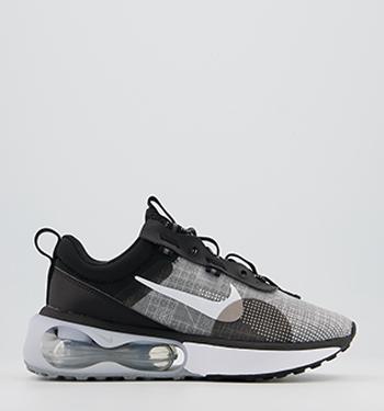 black nike air max womens trainers