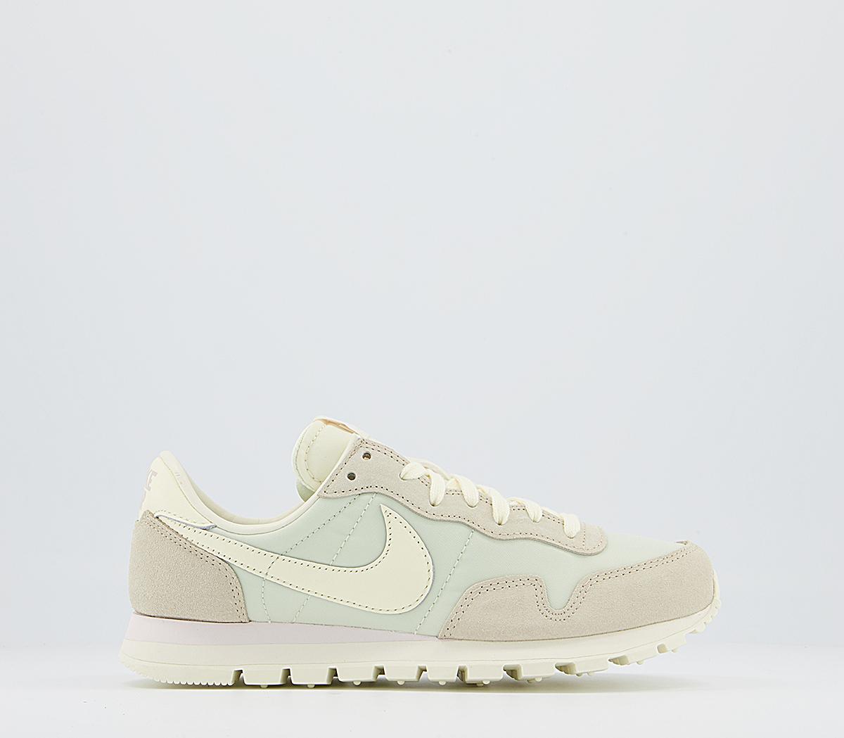 Womens air store pegasus 83