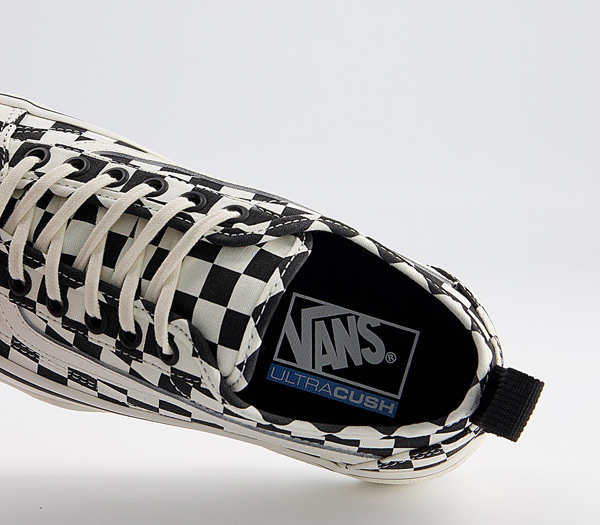 Vans Sentry Old Skool Trainers Vans Sentry Old Skool Trainers Checkerboard Marshmellow Black