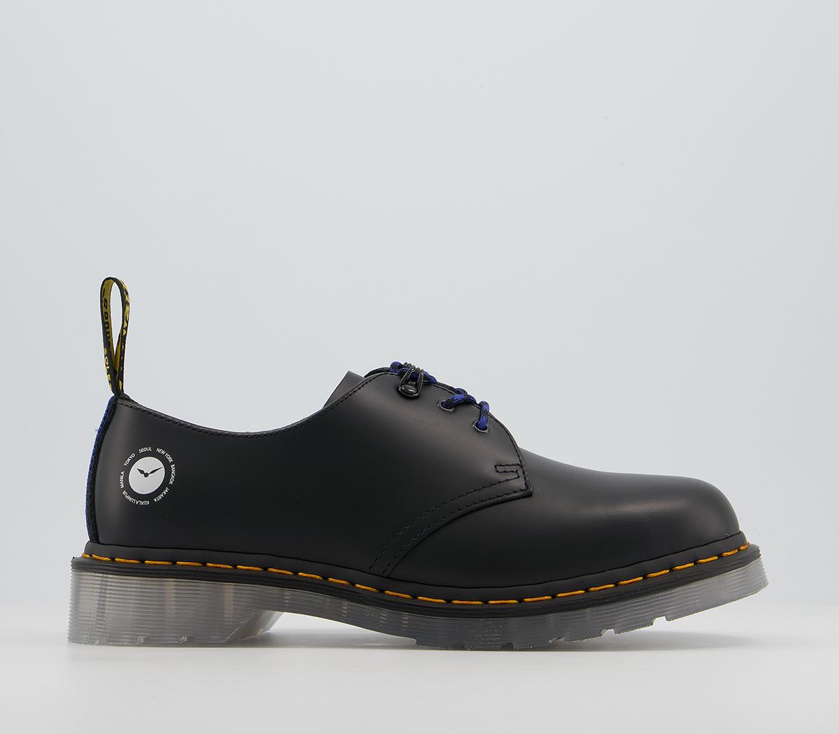 Dr martens casual outlet shoes