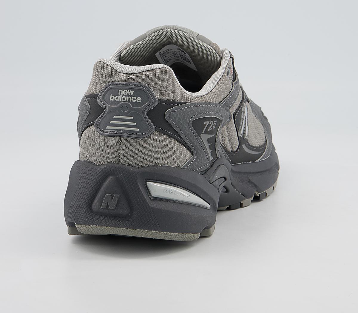 New BalanceML725 TrainersMagnet