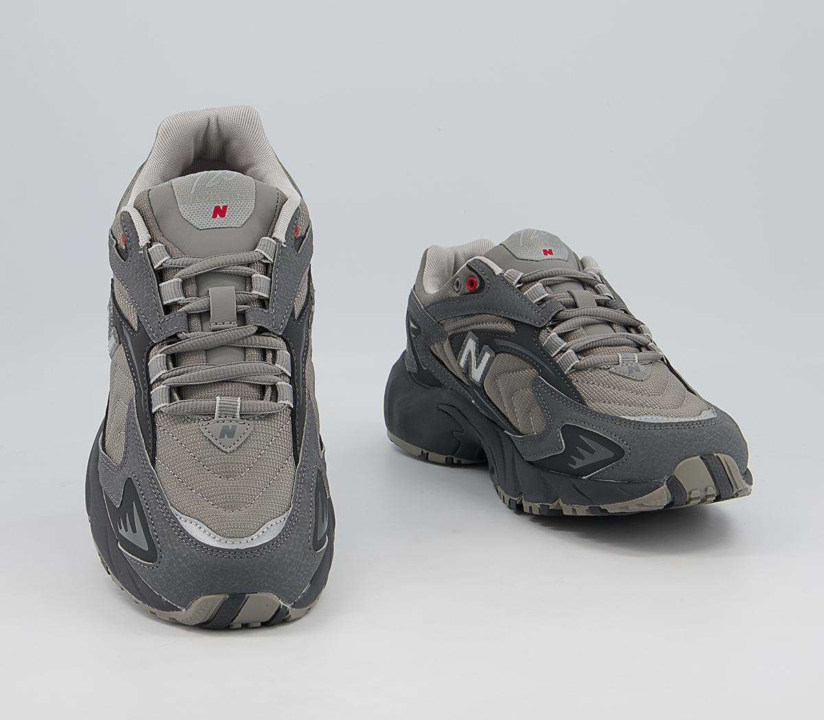 New BalanceML725 TrainersMagnet