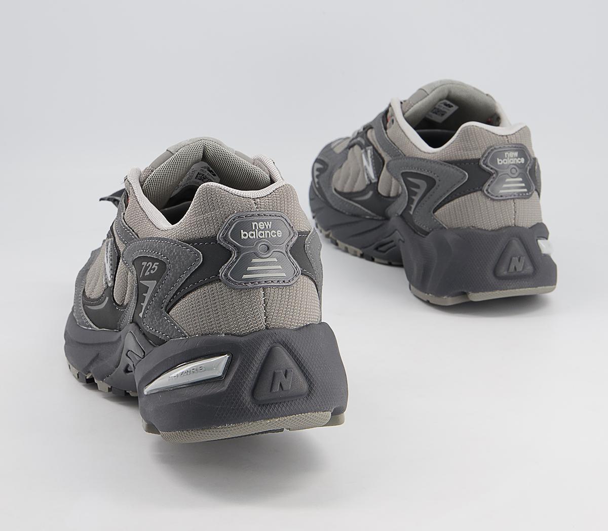 New BalanceML725 TrainersMagnet