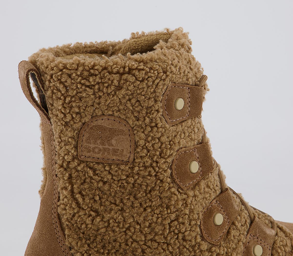 Sorel Sorel Explorer II Joan Cozy Boots Sorel Sorel Explorer II Joan Cozy Boots Fawn