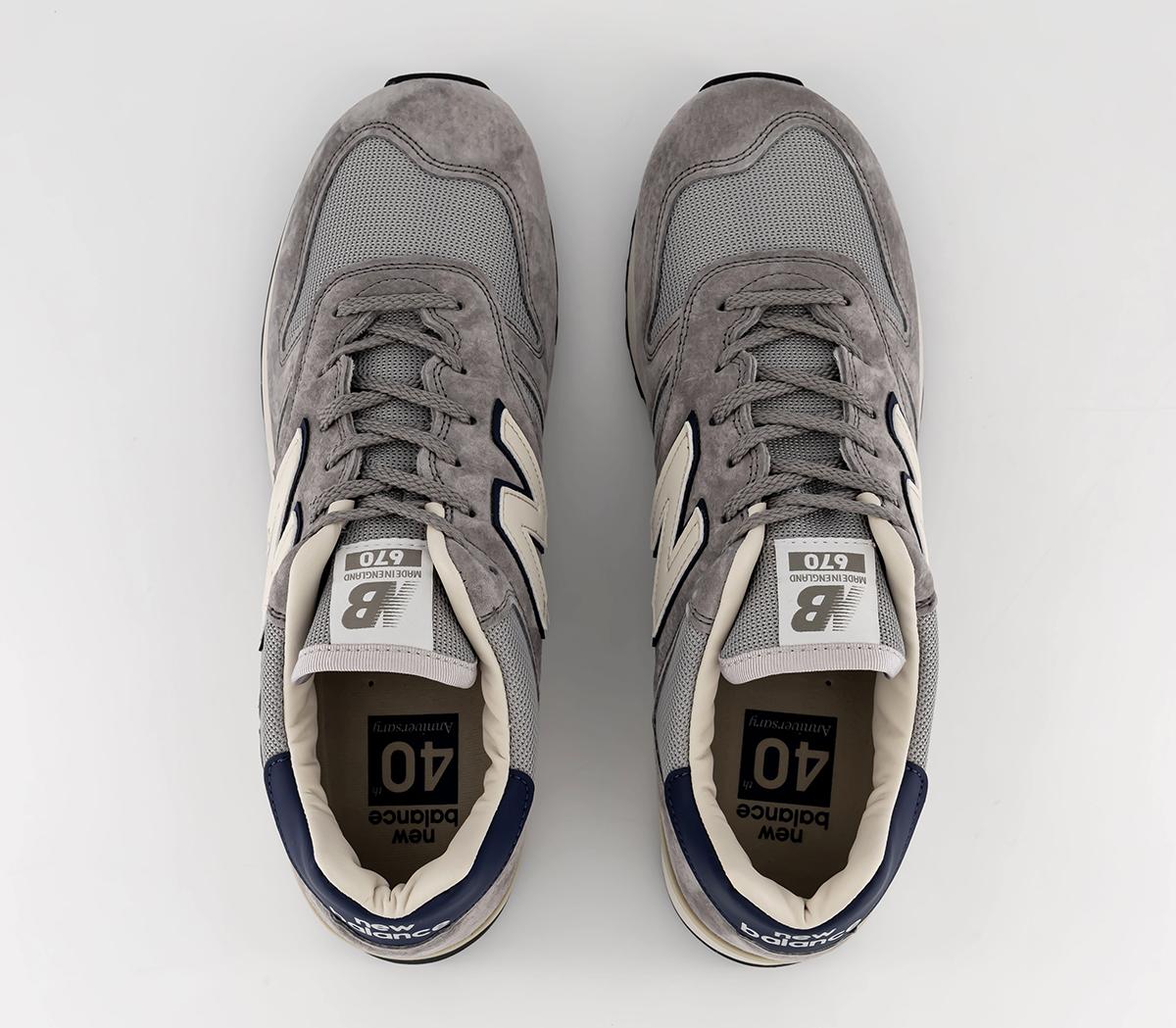 New BalanceM670 TrainersGrey