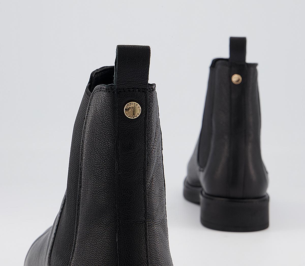 Office Artistry Chunky Smooth Sole Chelsea Ankle Boots Office Artistry Chunky Smooth Sole Chelsea Ankle Boots Black Leather