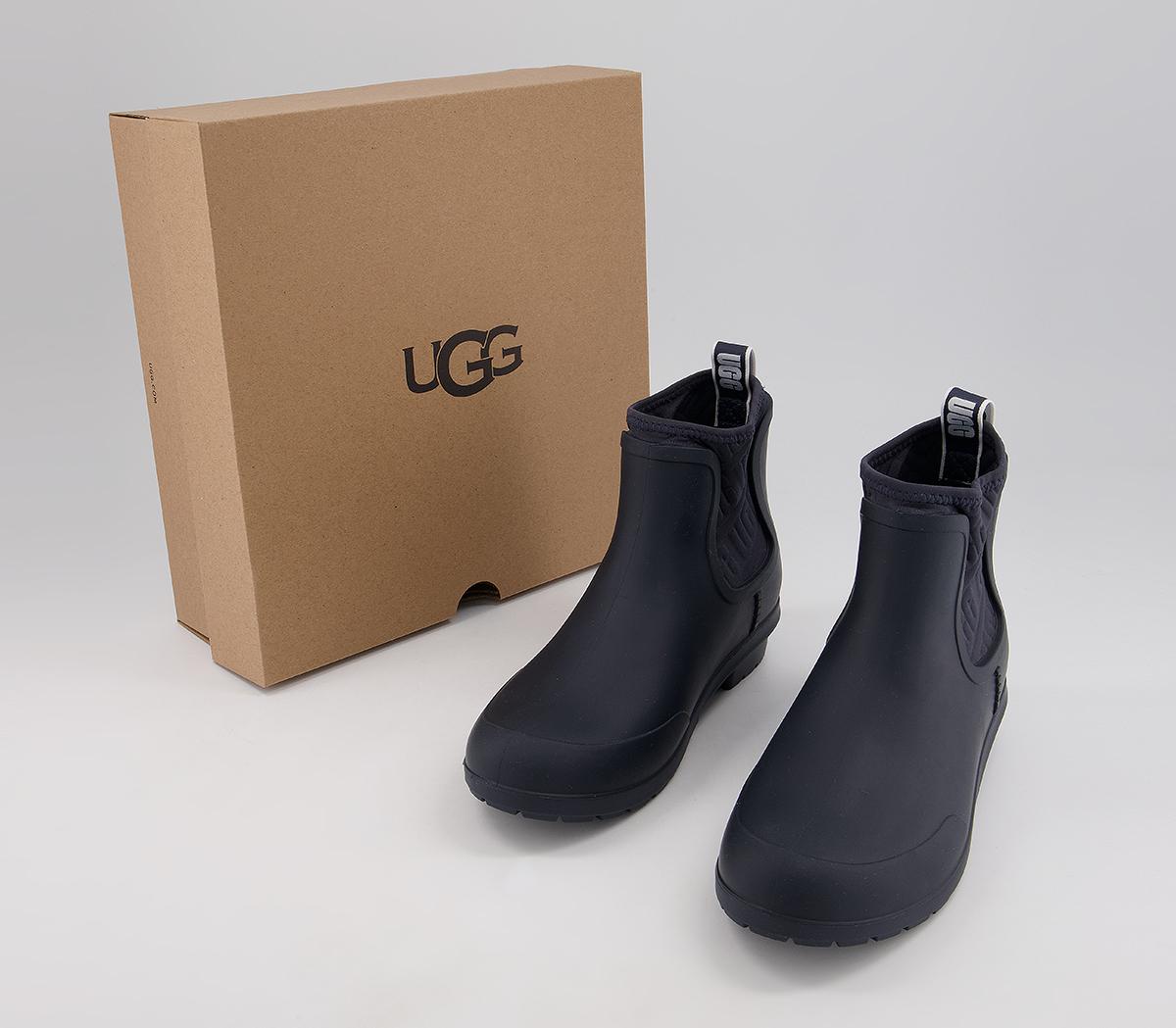UGG Chevonne Welly Chelsea Boots UGG Chevonne Welly Chelsea Boots Navy