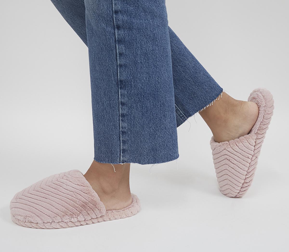 Francis Closed Toe Slippers