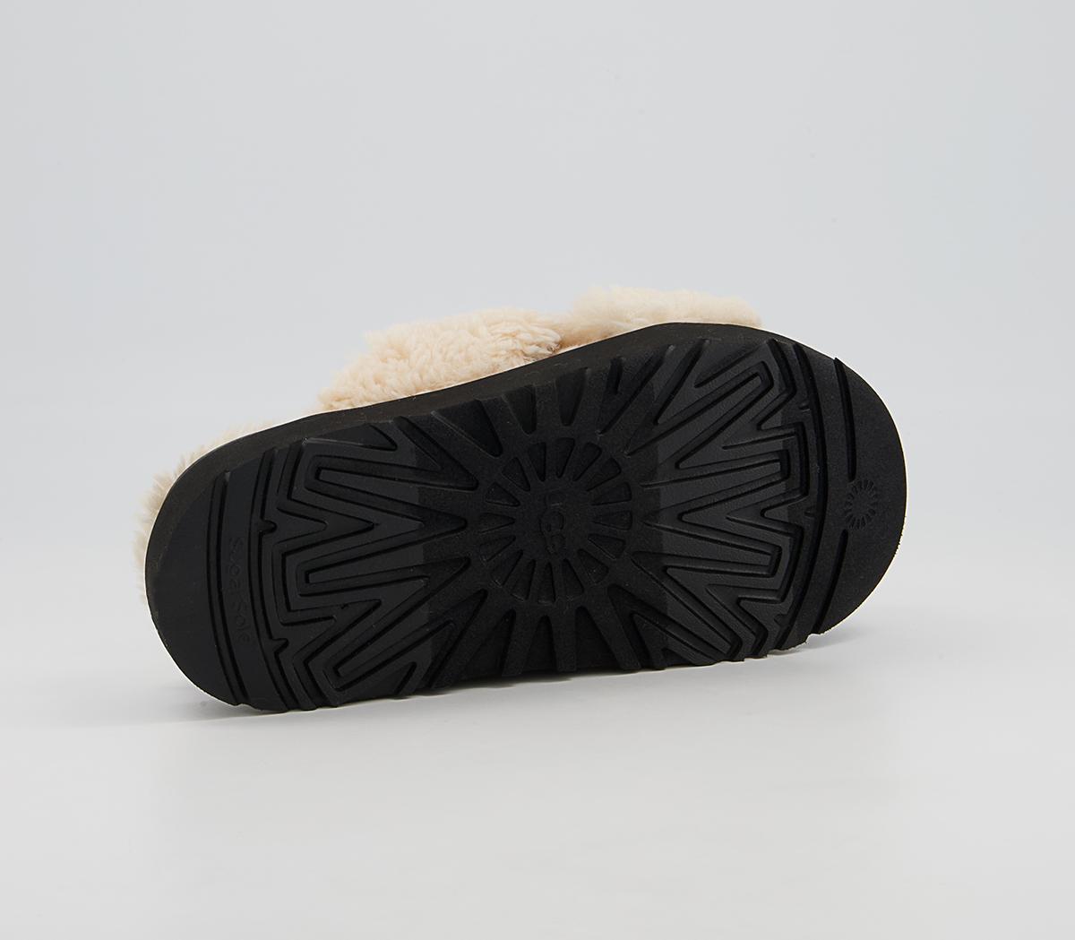 UGG Fuzz Sugar Cross Slides UGG Fuzz Sugar Cross Slides Natural Black