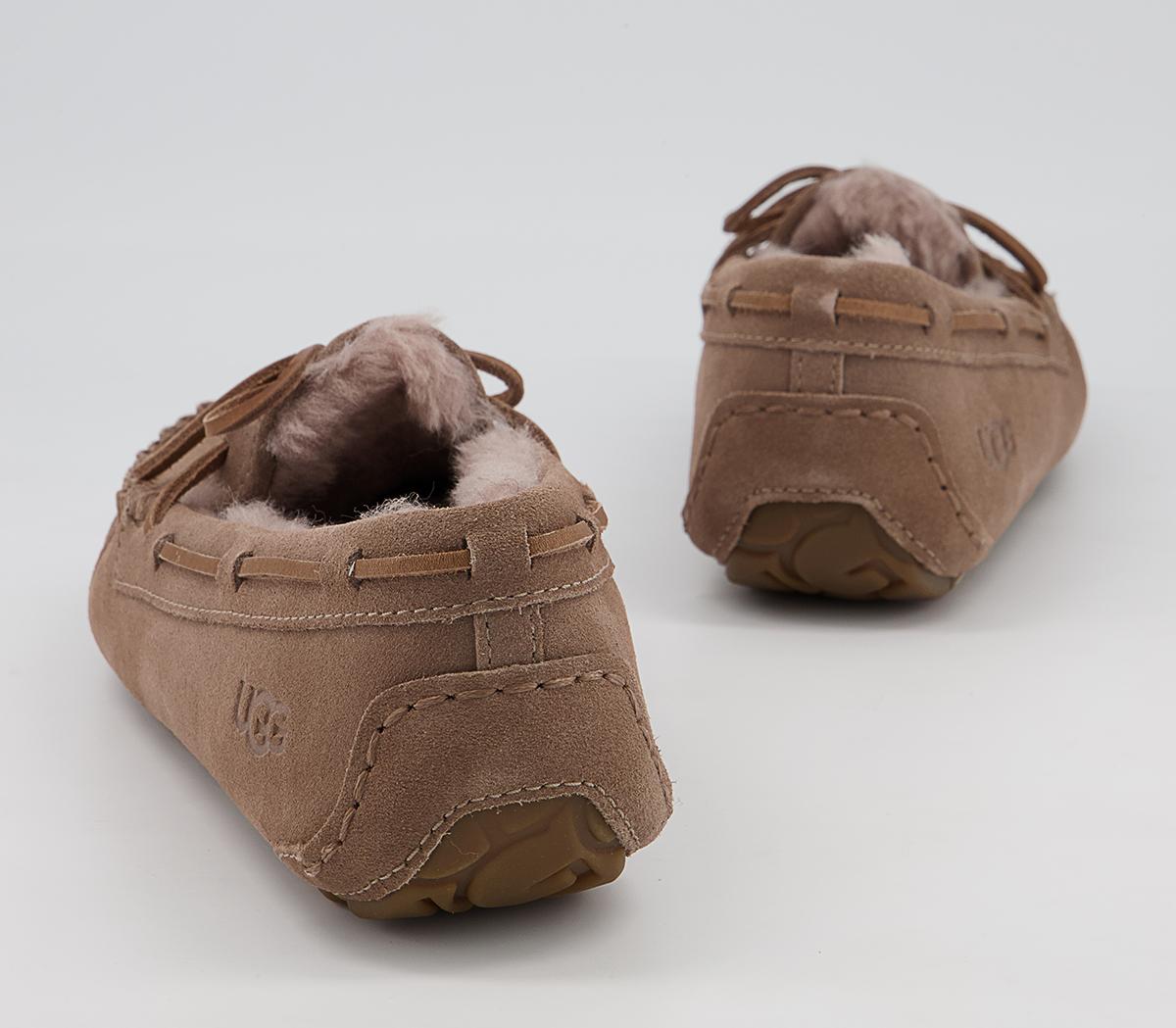 UGG Dakota Slippers Caribou - Women’s Sustainable Materials