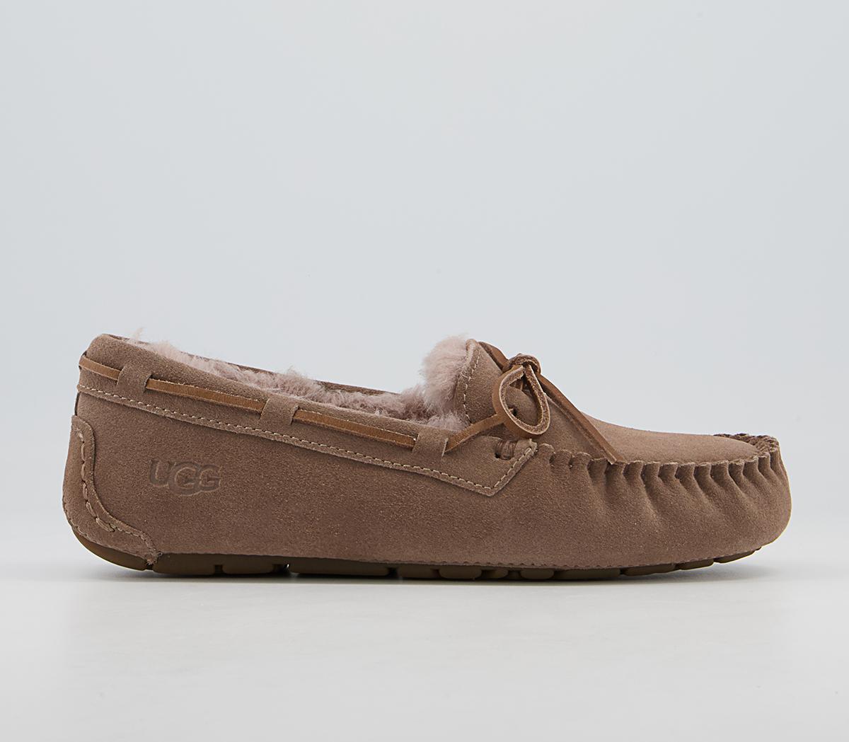 UGG Dakota Slippers UGG Dakota Slippers Caribou
