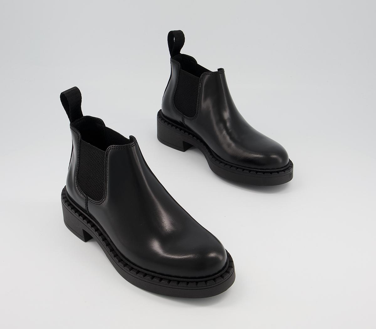 G.H Bass & Co Albany II Ankle Gore Boots G.H Bass & Co Albany II Ankle Gore Boots Black Leather