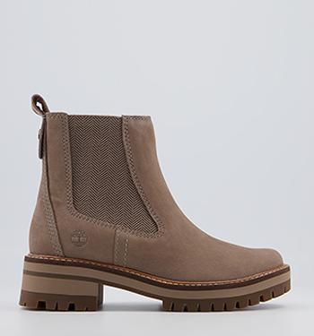 Timberland Courmayeur Valley Chelsea Boots Taupe