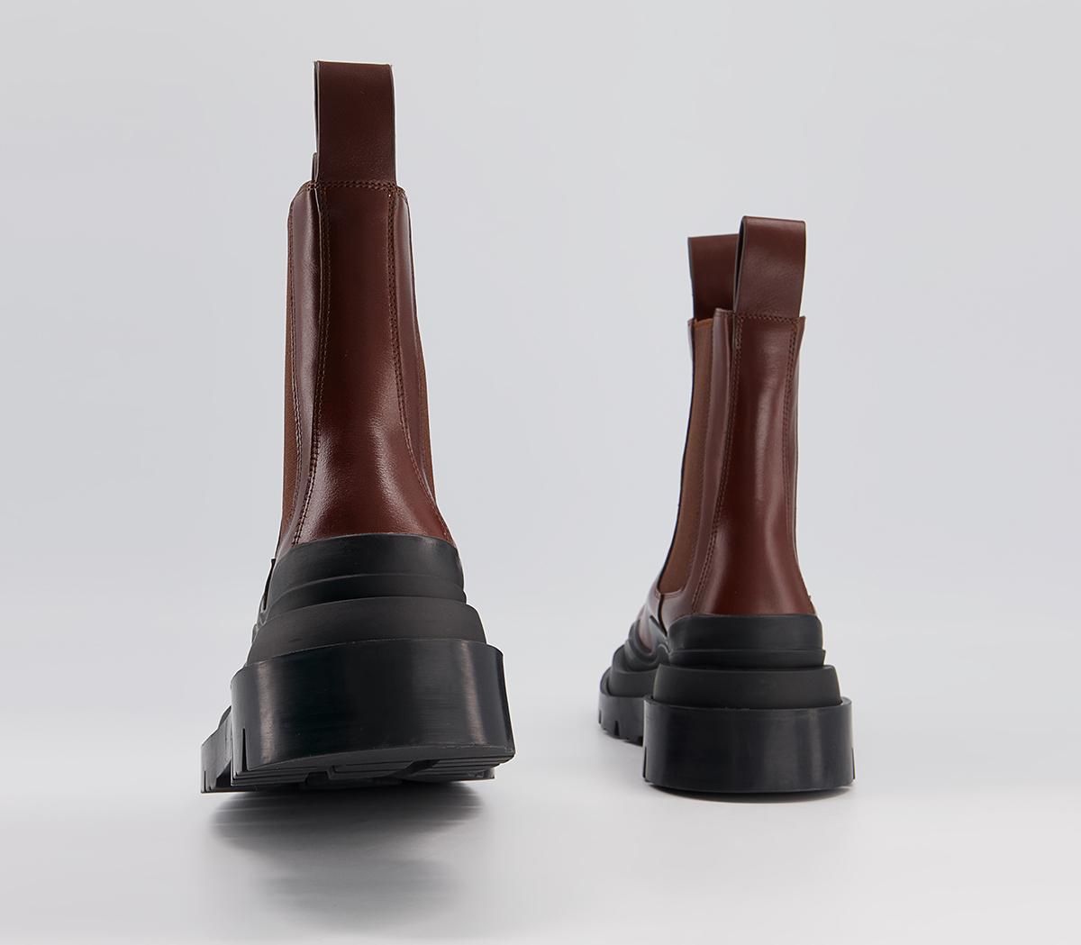 alias mae chelsea boots