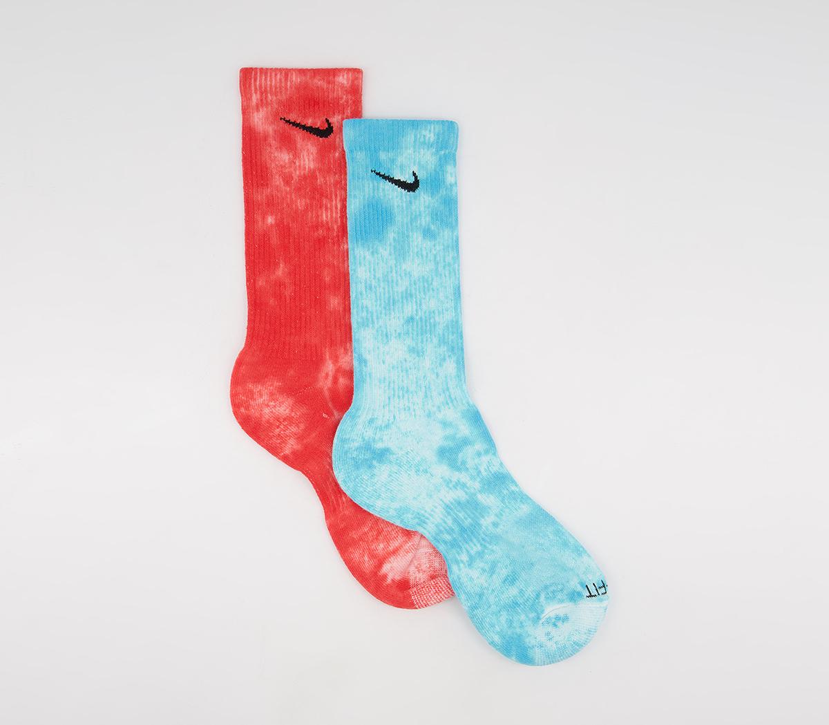 Nike Everyday Plush Crew Tie-Dye Socks 2 Pack Nike Everyday Plush Crew Tie-Dye Socks 2 Pack Blue Multi