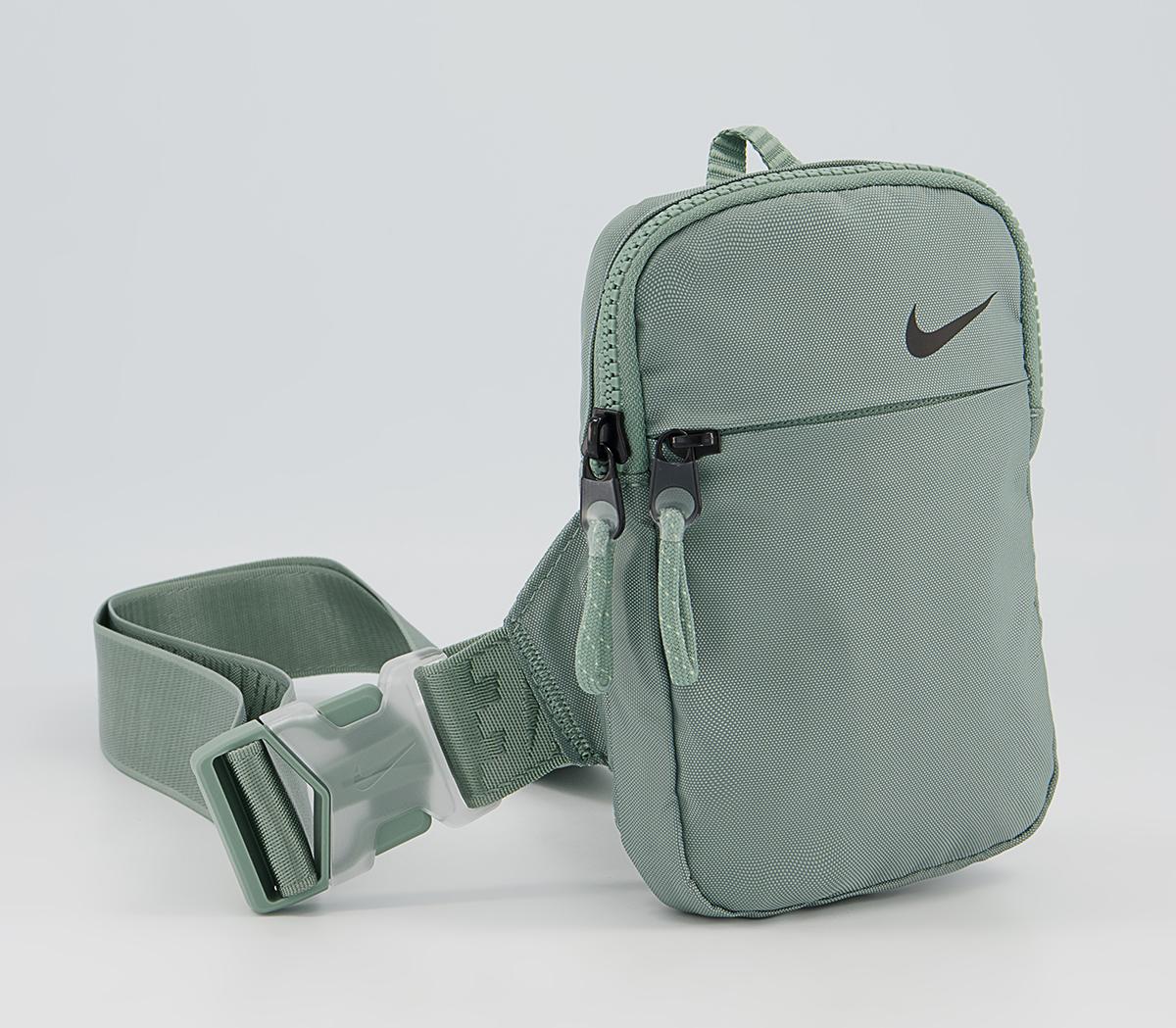 Nike Hip Pack Small Nike Hip Pack Small Jade Smoke Honeydew Black