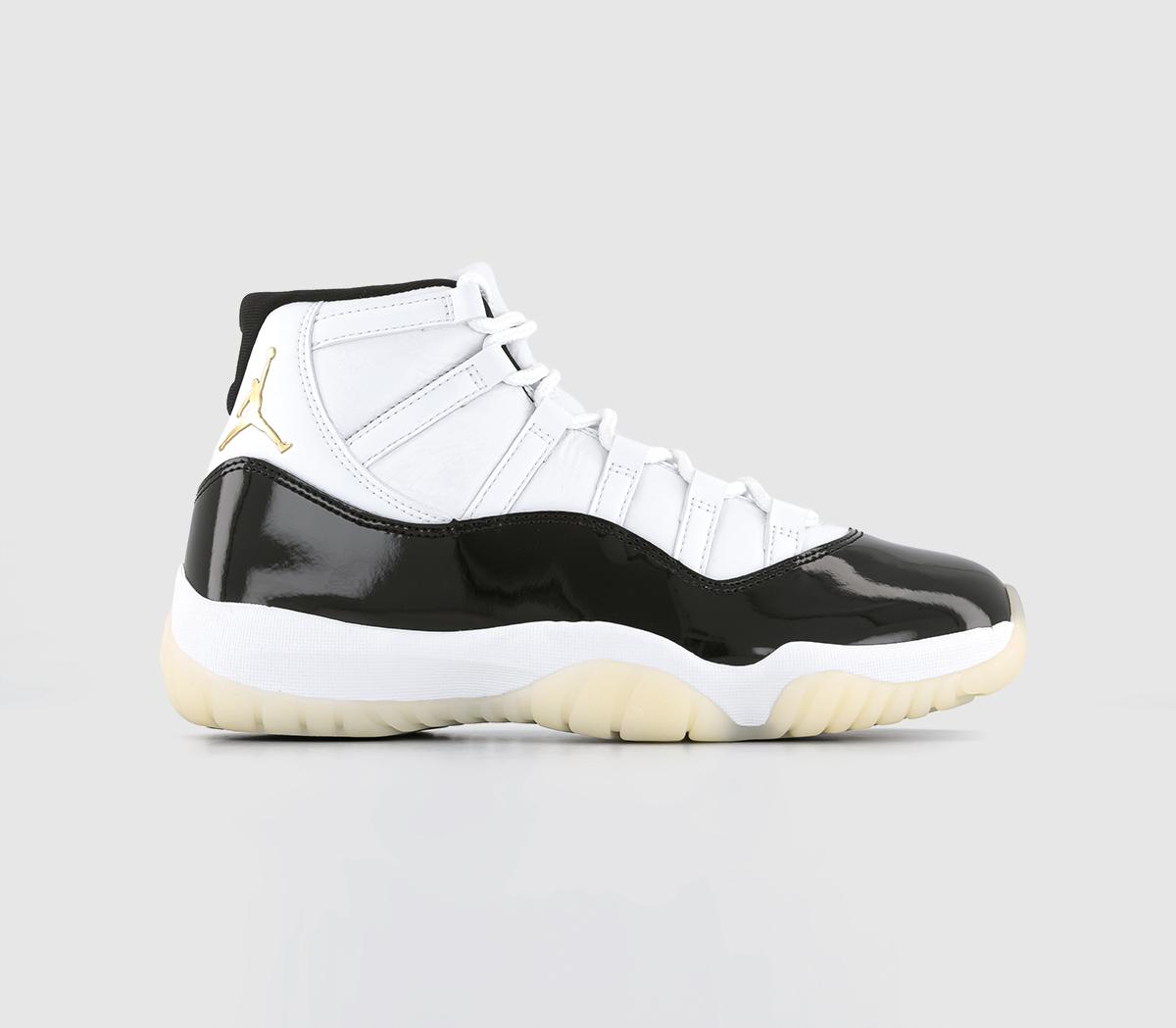 Low 11s store black and white