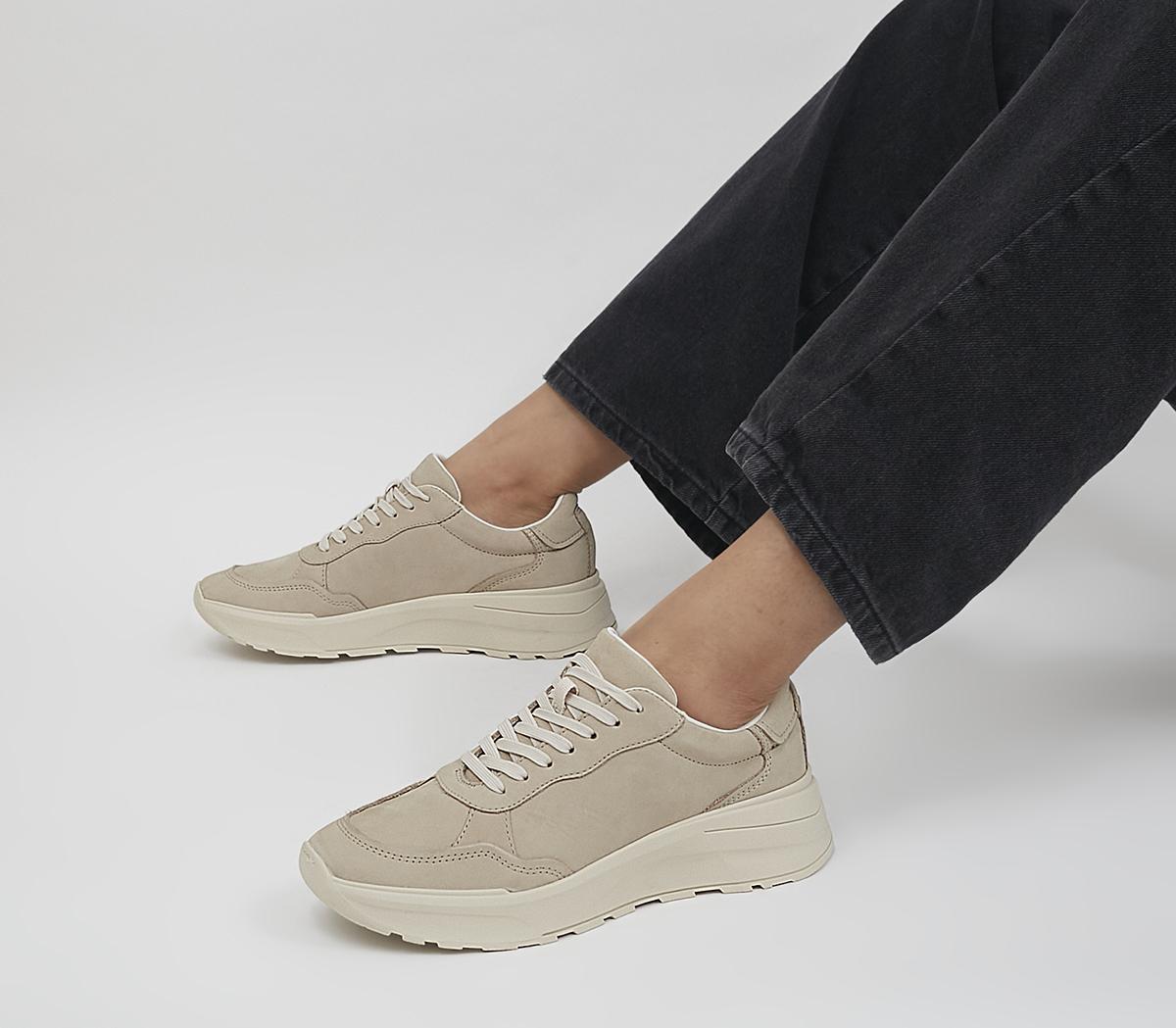Vagabond ShoemakersJanessa Runners Vagabond ShoemakersJanessa RunnersSand