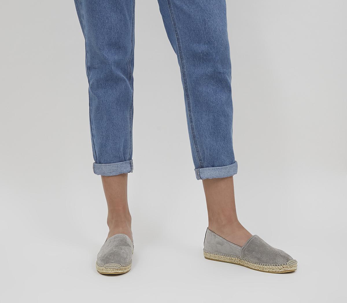 Gaimo for OFFICECamping Slip On Shoes Gaimo for OFFICECamping Slip On ShoesGrey Suede