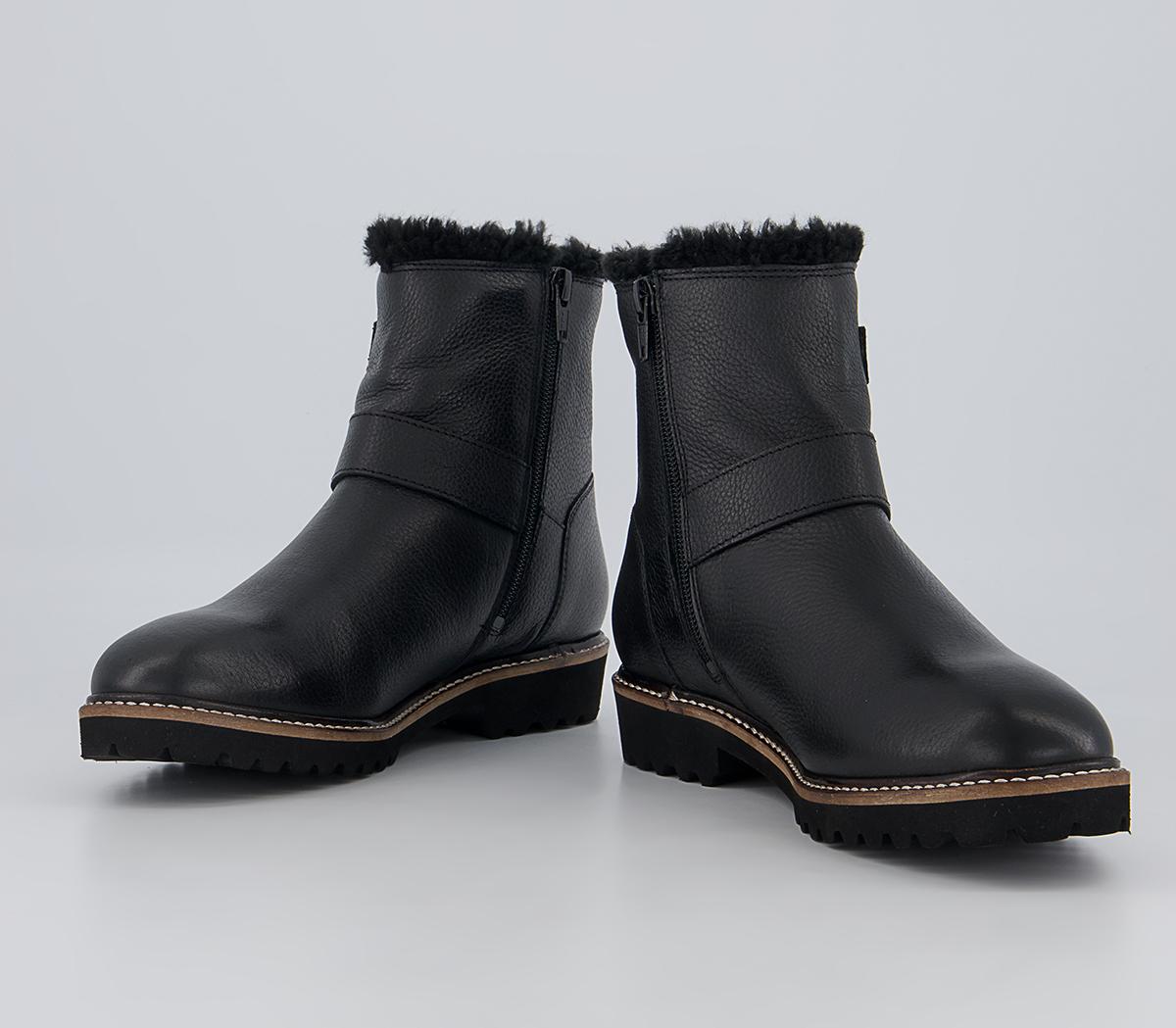 fur trimmed flat boots