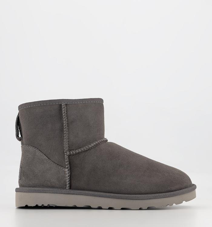 Mens tie hot sale up uggs