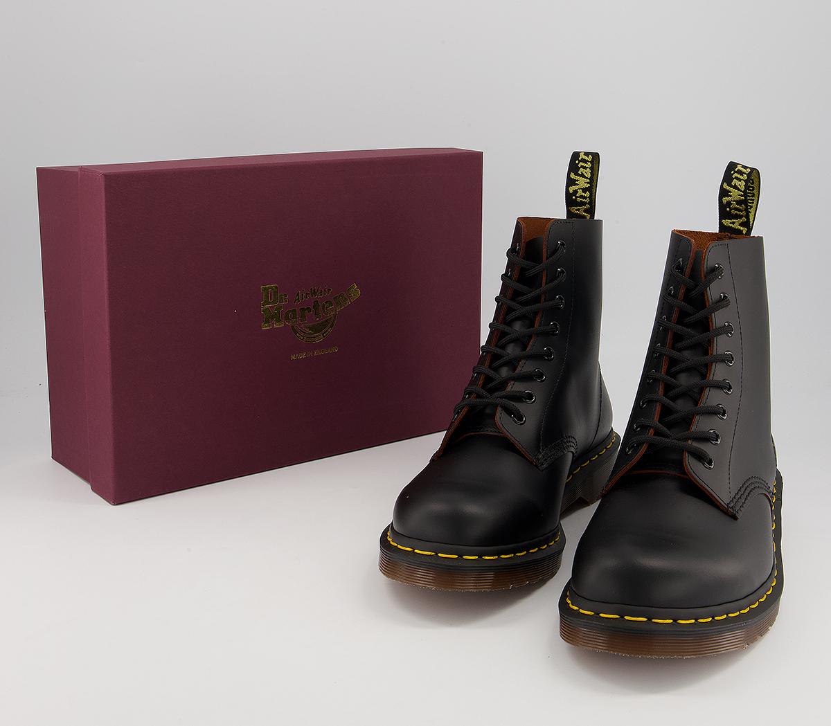 Dr. Martens Vintage 1460 8 Eye Boots Dr. Martens Vintage 1460 8 Eye Boots Black Quilon
