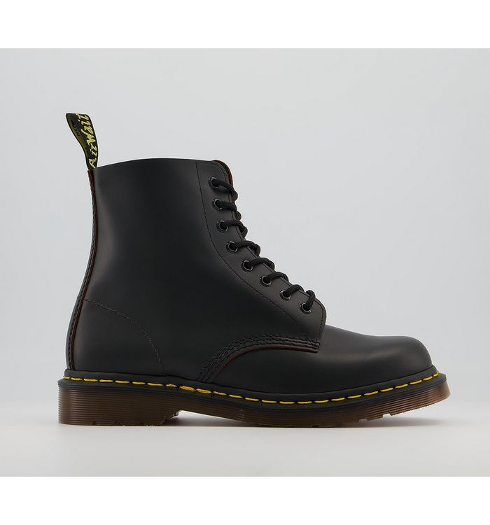 Dr. Martens Vintage 1460 8 Eye Boots Black Quilon Leather