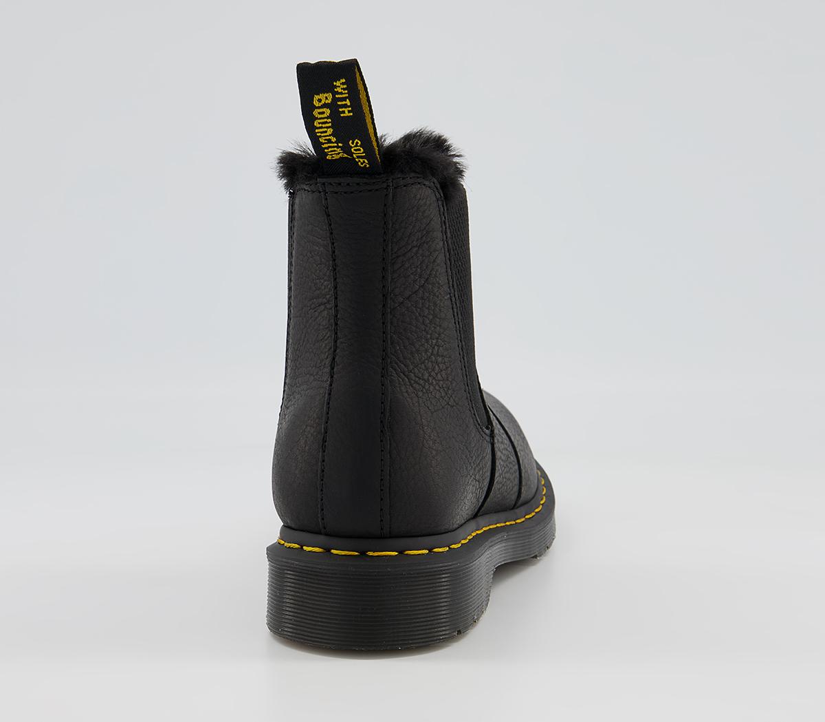 Dr. Martens 2976 Fur Lined Chelsea Boots M Dr. Martens 2976 Fur Lined Chelsea Boots M Black