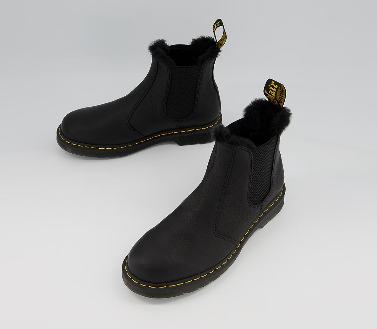 Dr. Martens 2976 Fur Lined Chelsea Boots M Dr. Martens 2976 Fur Lined Chelsea Boots M Black