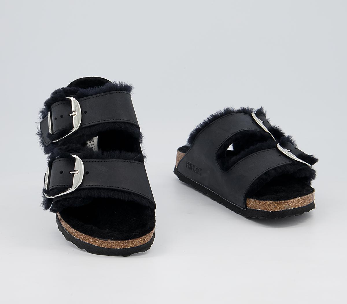 BIRKENSTOCK Arizona Big Buckle Shearling Sandals BIRKENSTOCK Arizona Big Buckle Shearling Sandals Black
