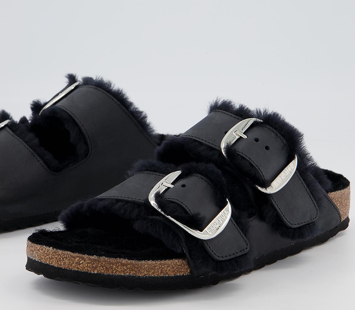 BIRKENSTOCK Arizona Big Buckle Shearling Sandals BIRKENSTOCK Arizona Big Buckle Shearling Sandals Black