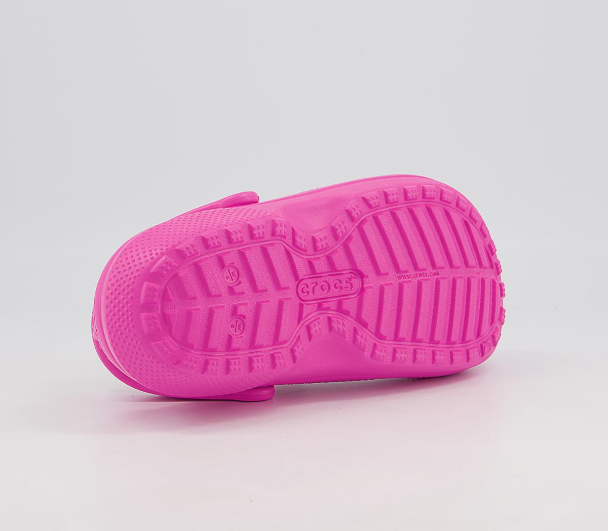 Crocs Classic Lined Clogs Crocs Classic Lined Clogs Electric Pink