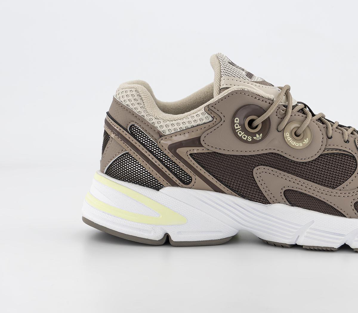 adidasAstir Trainers Chalky Brown White