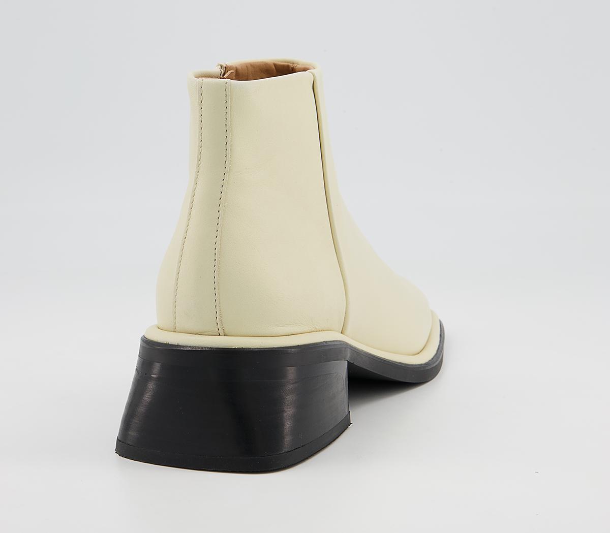 Atelier by Vagabond Neema Ankle Boots Atelier by Vagabond Neema Ankle Boots Vanilla