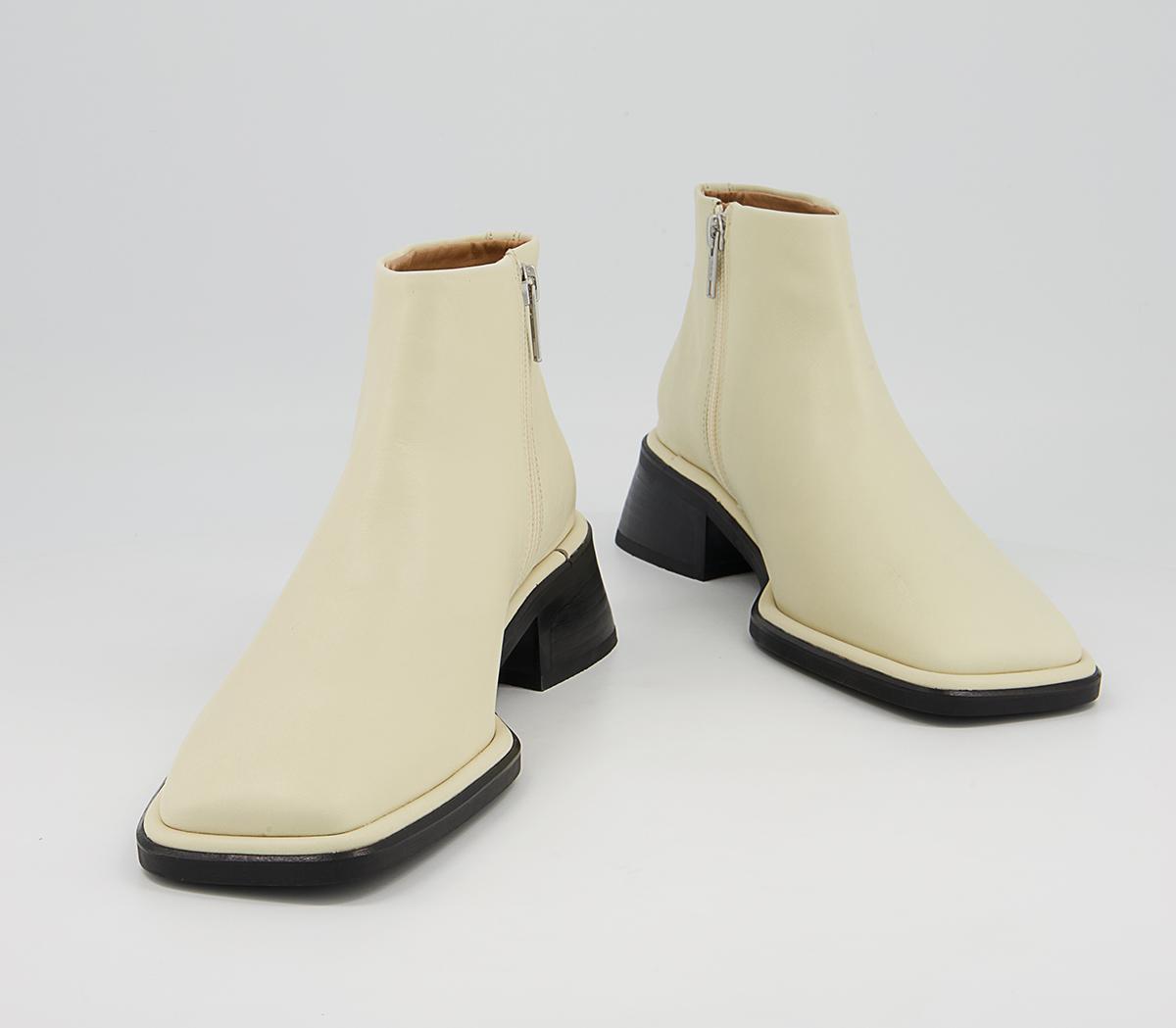 Atelier by Vagabond Neema Ankle Boots Atelier by Vagabond Neema Ankle Boots Vanilla