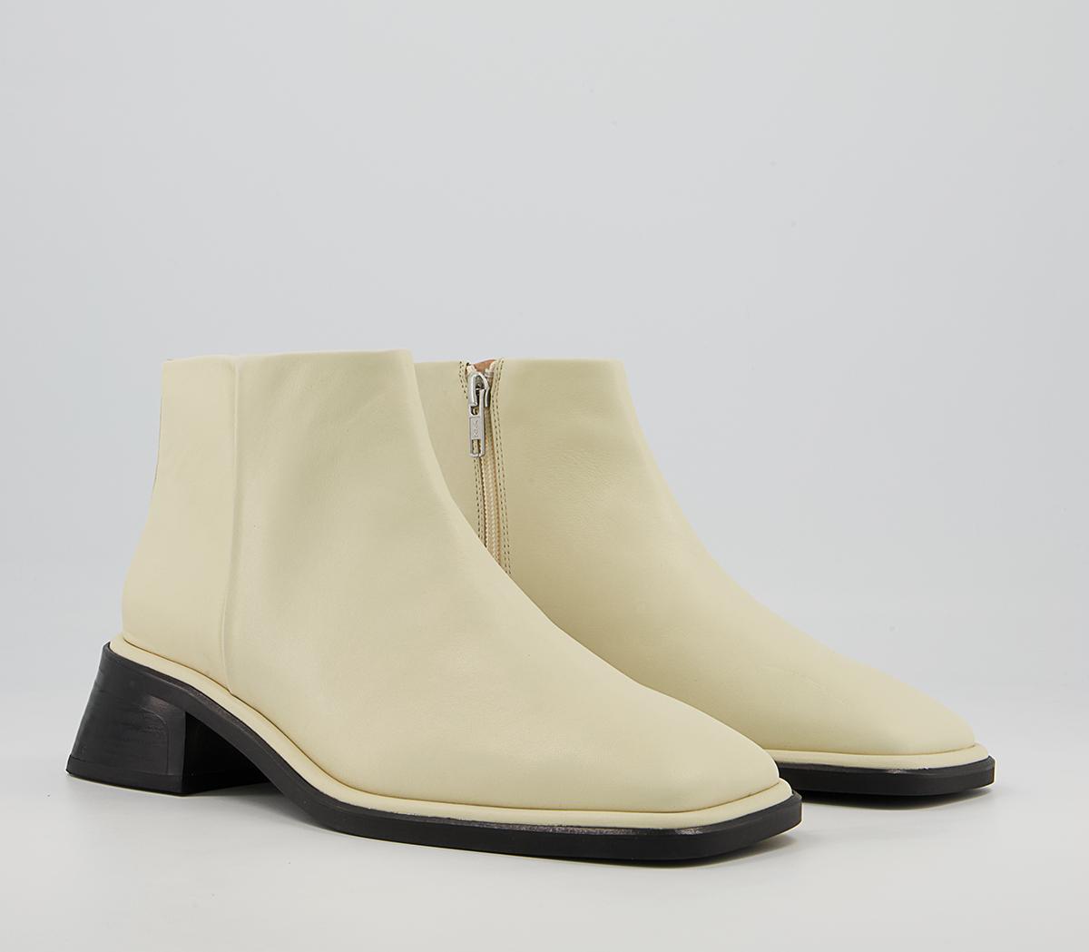 Atelier by Vagabond Neema Ankle Boots Atelier by Vagabond Neema Ankle Boots Vanilla