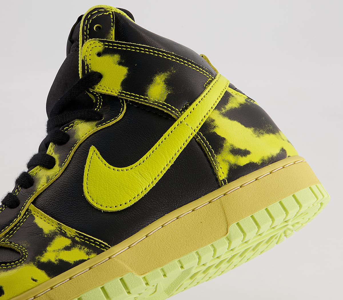 Nike Dunk Hi 1985 Trainers Nike Dunk Hi 1985 Trainers Black Yellow Strike Saturn Gold